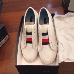 New In Box Tommy Hilfiger Sneakers